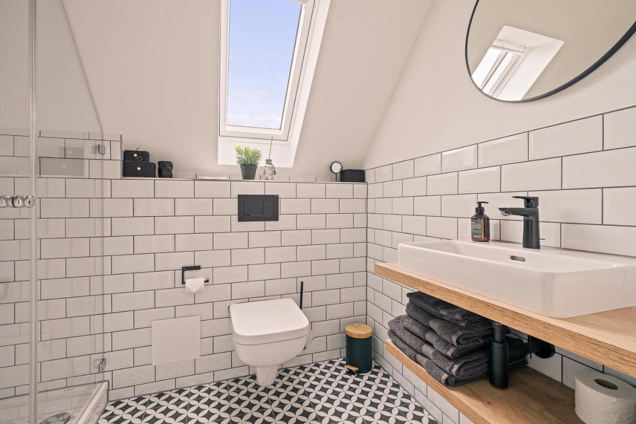 Maisonette-Wohnung mit freigelegtem Fachwerk Meckenbeuren Exterior foto